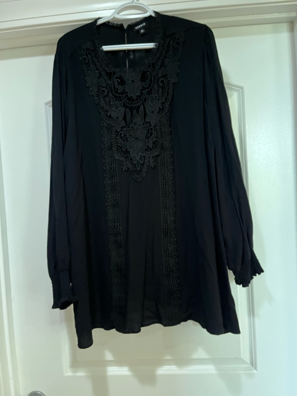 torrid Black Embroidered Long-Sleeve Tunic